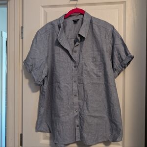 Eddie Bauer women's short sleeve chambray blouse